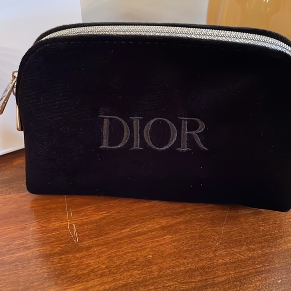 Dior Velvet Cosmetic Pouch NEW in box - Picture 1 of 6